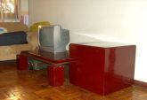 Mesa baixa mais cubo
